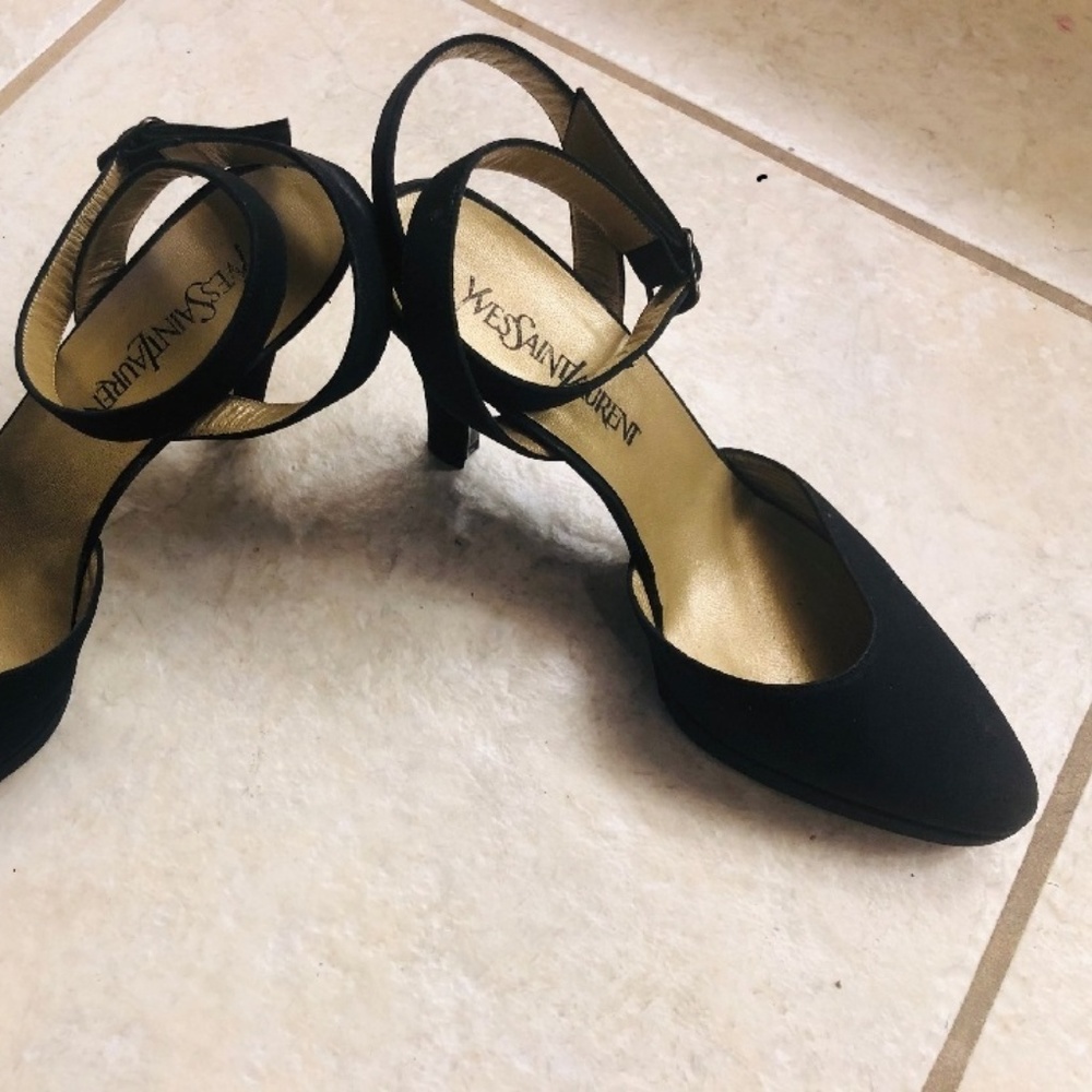 Yves San Laurent